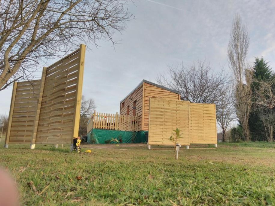Tiny House Pensionat Saint-Vallier  Exteriör bild