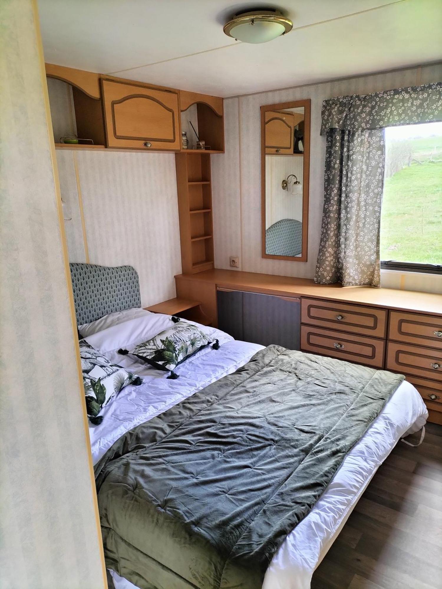 Tiny House Pensionat Saint-Vallier  Exteriör bild